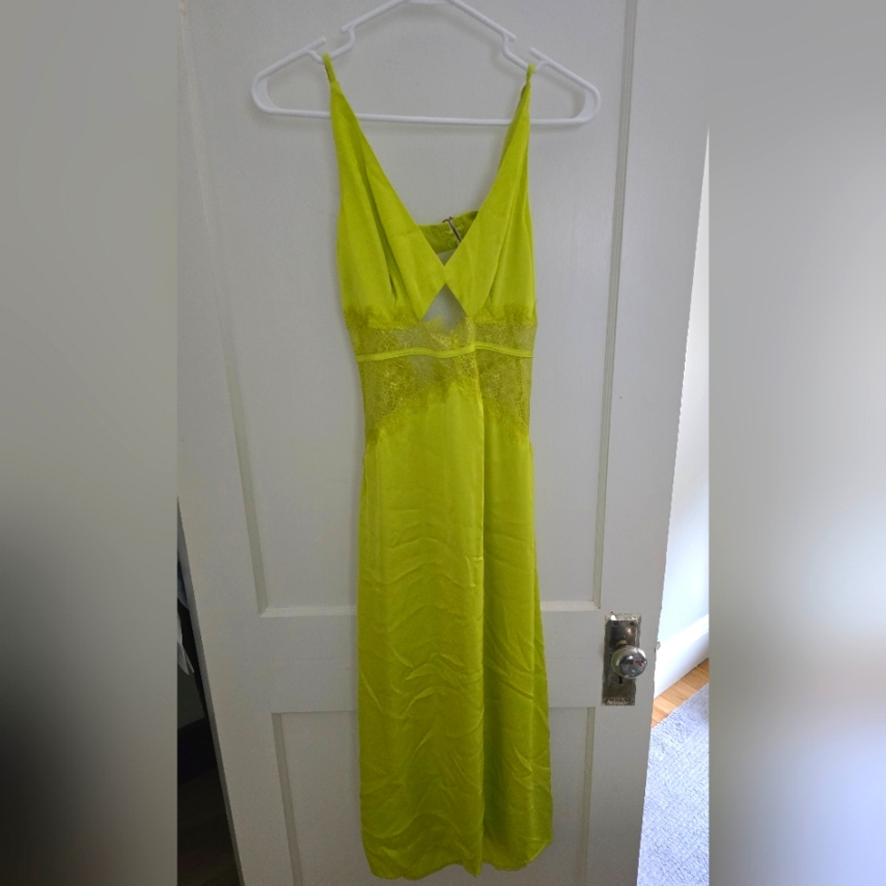 New Women's Size S, Bobbles & Lace Lime Dress